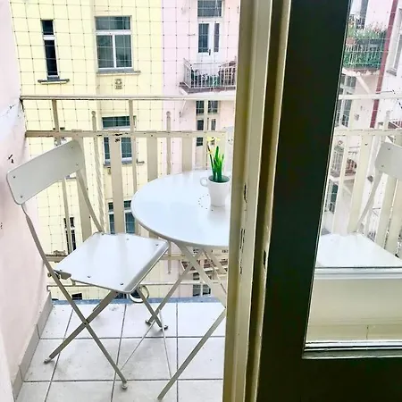 Airstay Prague : Deluxe Apartment Old Town Exterior photo